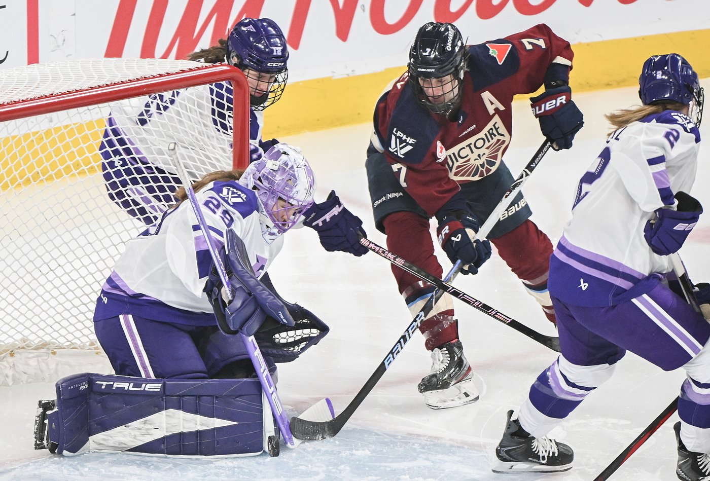 Poulin, Stacey shift focus to leading Victoire to Walter Cup after Olympics | iNFOnews.ca