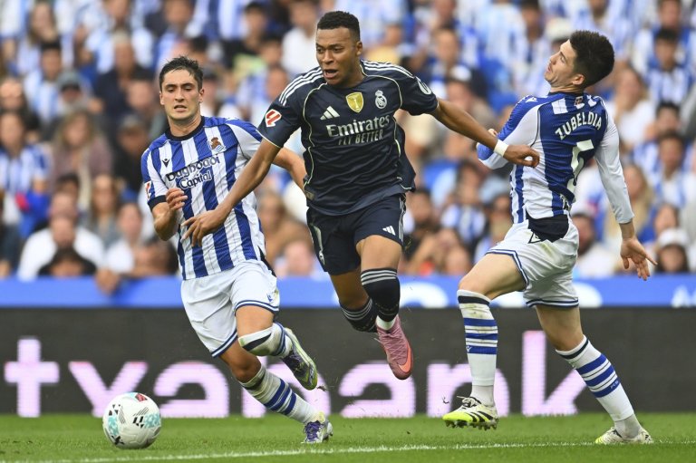 Mbappé leads 10-man Real Madrid to win at Sociedad after Huijsen sees red card | iNFOnews.ca