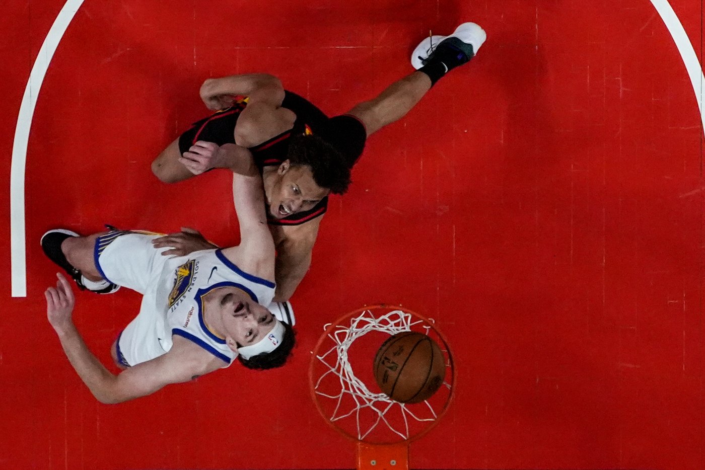 Dyson Daniels scores 28 as the Hawks beat the Warriors 126-110 | iNFOnews.ca
