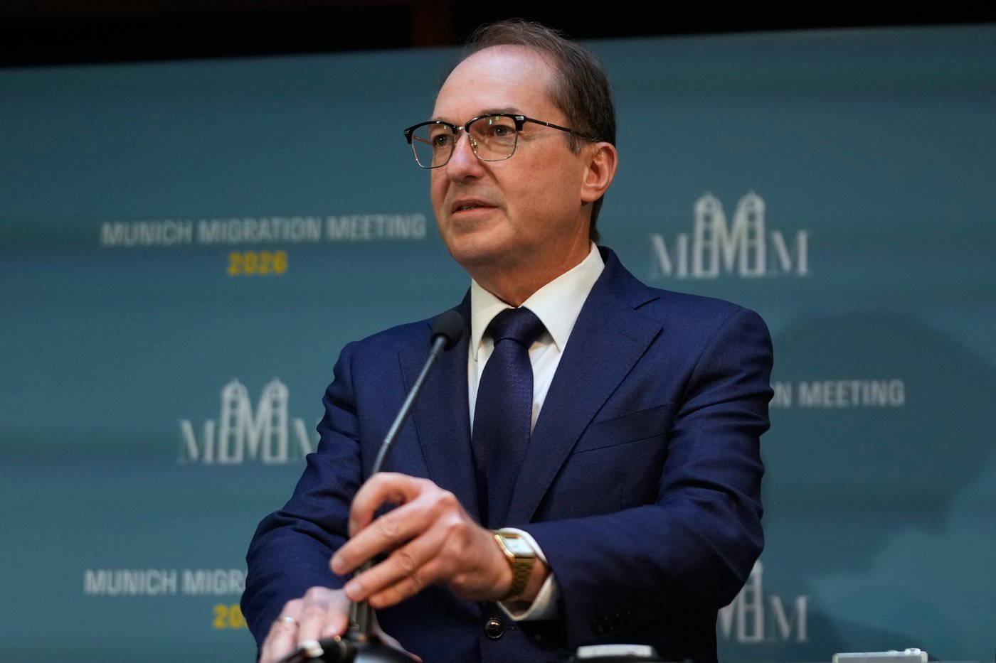 European ministers discuss stronger border controls and fast-track migrant returns | iNFOnews.ca