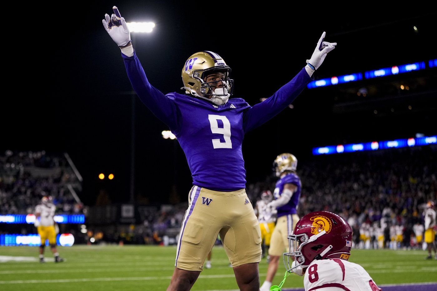Washington stops USC twice in 4th quarter to preserve 26-21 victory | iNFOnews.ca Washington stops USC twice in 4th quarter to preserve 26-21 victory | iNFOnews.ca