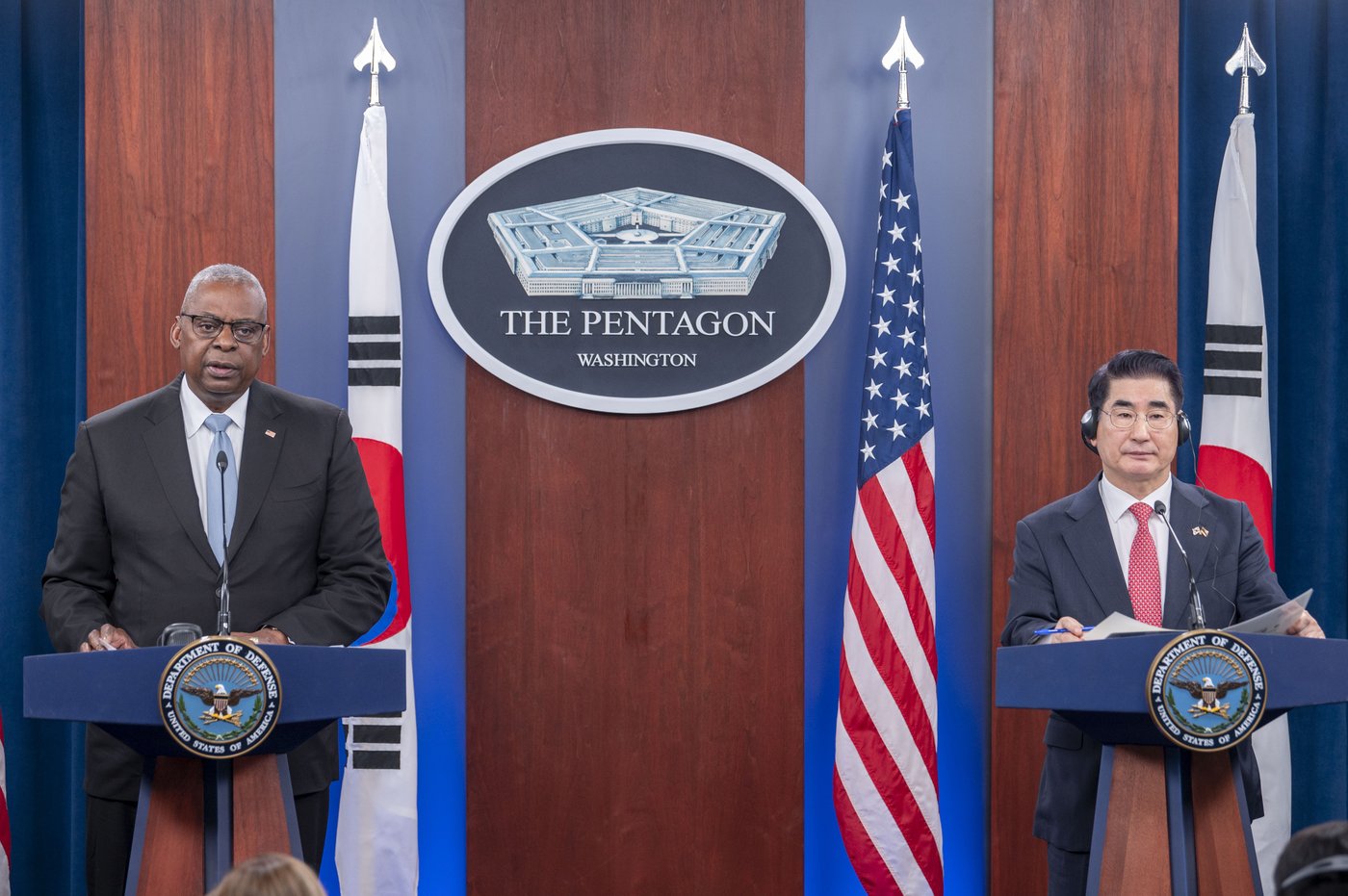 North Korean troop deployment in Russia is key topic as US and South Korean leaders meet | iNFOnews.ca
