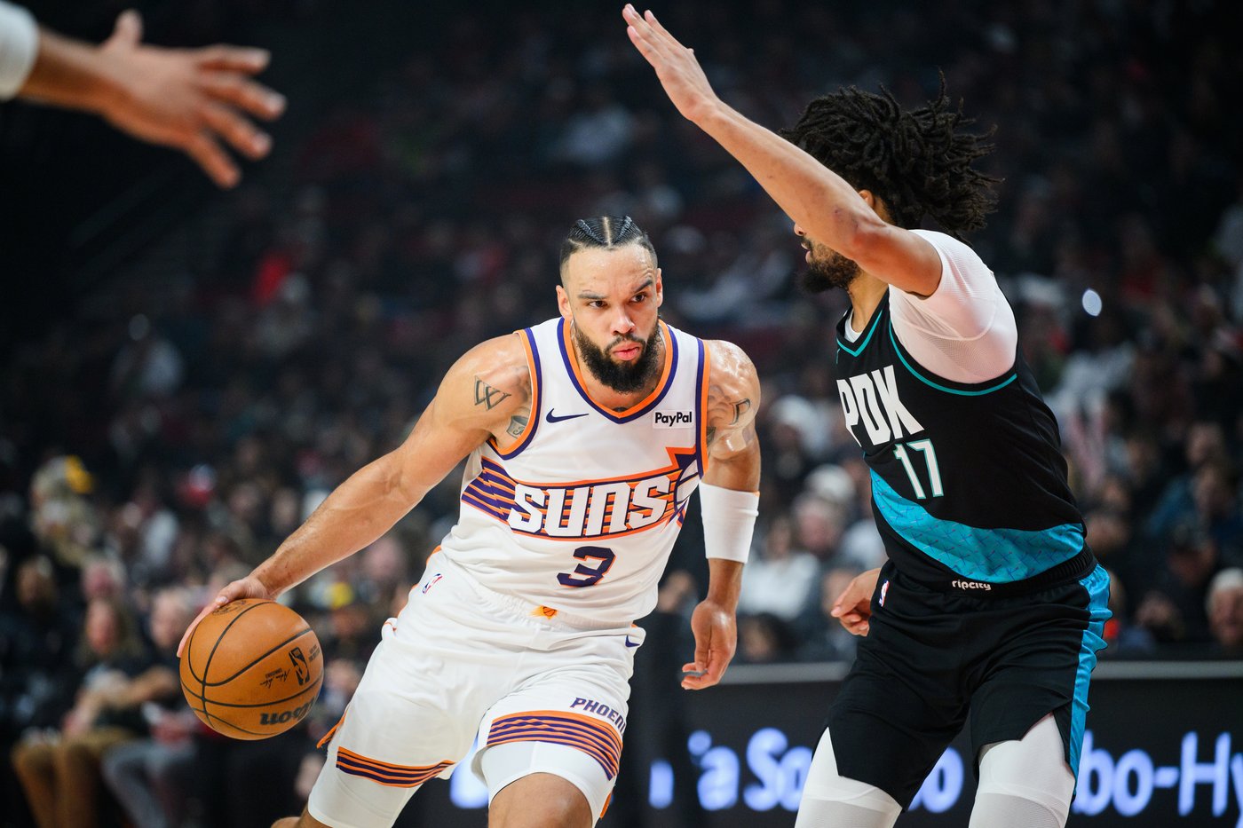 Suns' Brooks fined $35,000 after confrontation with officials after Friday's win over Timberwolves | iNFOnews.ca Suns' Brooks fined $35,000 after confrontation with officials after Friday's win over Timberwolves | iNFOnews.ca