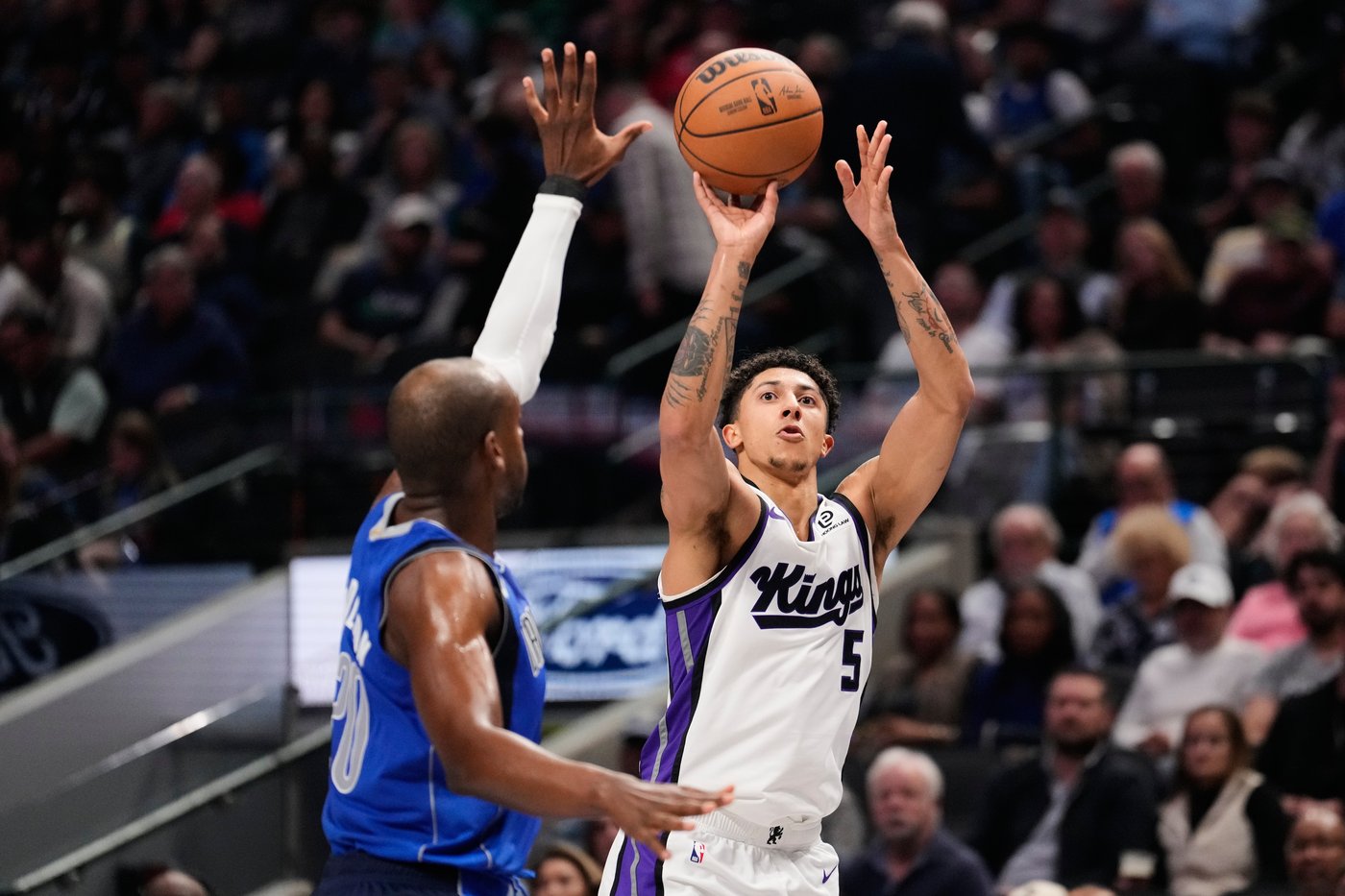 Achiuwa has career-high 29 points to lead the Kings past the Mavericks, 130-121 | iNFOnews.ca Achiuwa has career-high 29 points to lead the Kings past the Mavericks, 130-121 | iNFOnews.ca