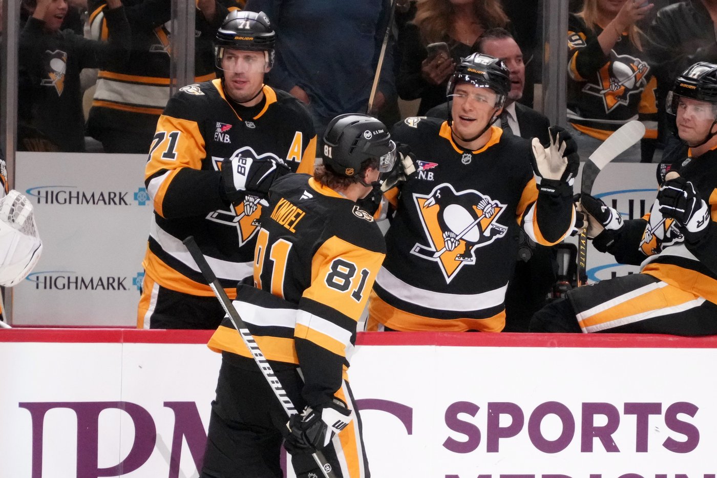 Novak scores 2 goals, including OT winner, to help the Penguins beat the Canadiens 6-5 | iNFOnews.ca Novak scores 2 goals, including OT winner, to help the Penguins beat the Canadiens 6-5 | iNFOnews.ca
