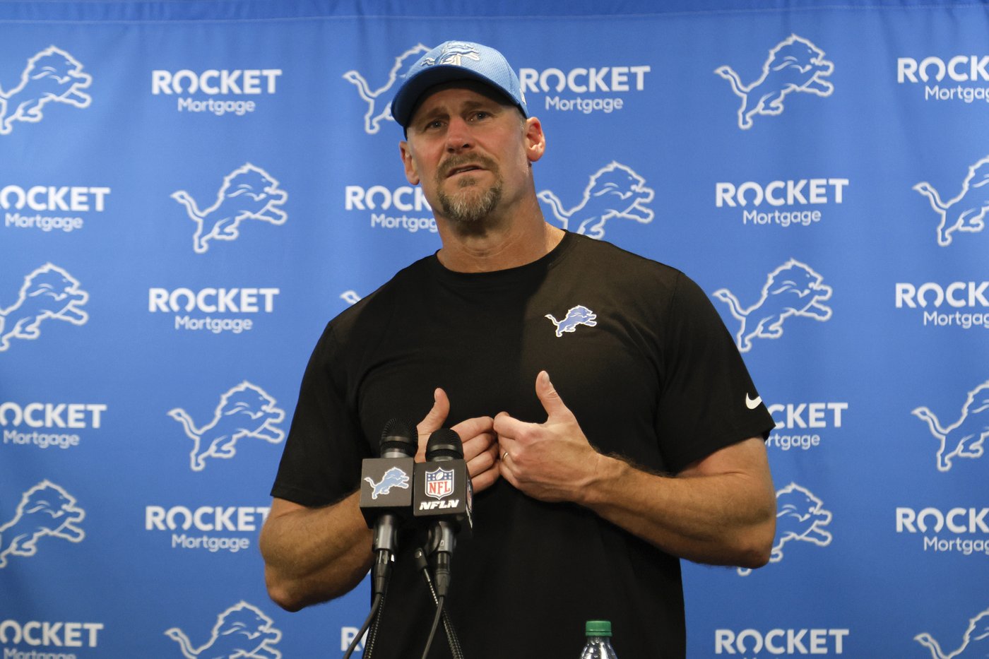 Detroit Lions coach Dan Campbell is selling his house to seek more privacy | iNFOnews.ca