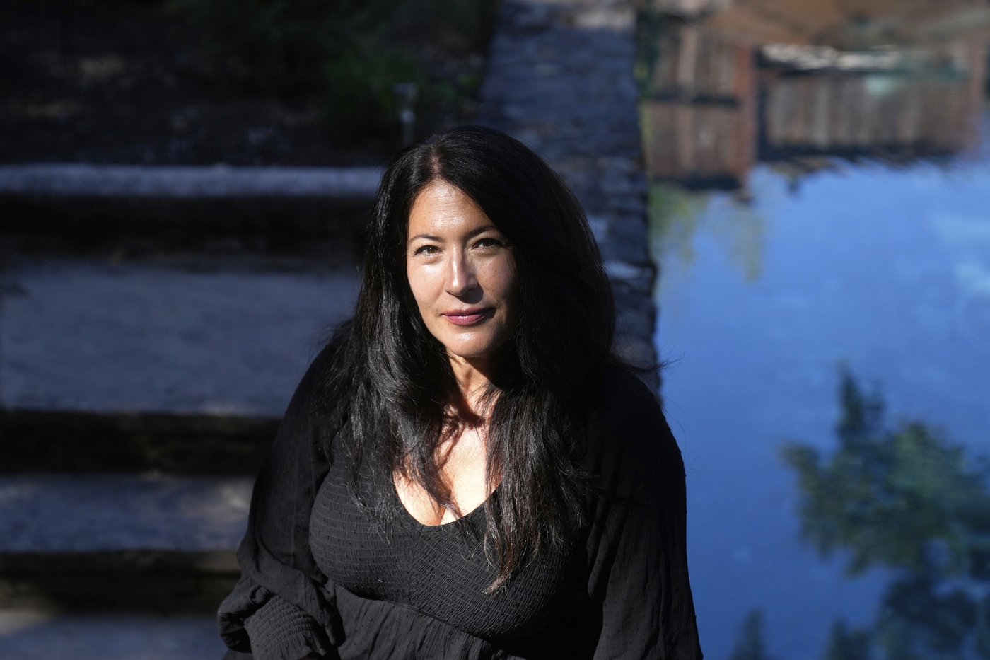 Former poet laureate Ada Limón says artists must band together during 'dangerous times' | iNFOnews.ca Former poet laureate Ada Limón says artists must band together during 'dangerous times' | iNFOnews.ca