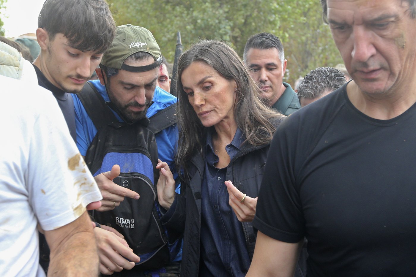 Spain flood survivors hurl mud at the royals and top government officials | iNFOnews.ca