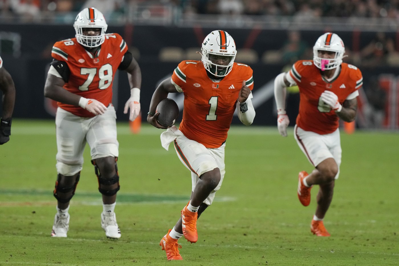 No. 7 Miami survives Virginia Tech 38-34 to remain unbeaten after Hail Mary TD overturned | iNFOnews.ca