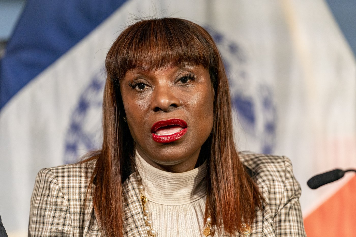 New York City Mayor Eric Adams pleads not guilty to taking bribes and illegal campaign contributions | iNFOnews.ca
