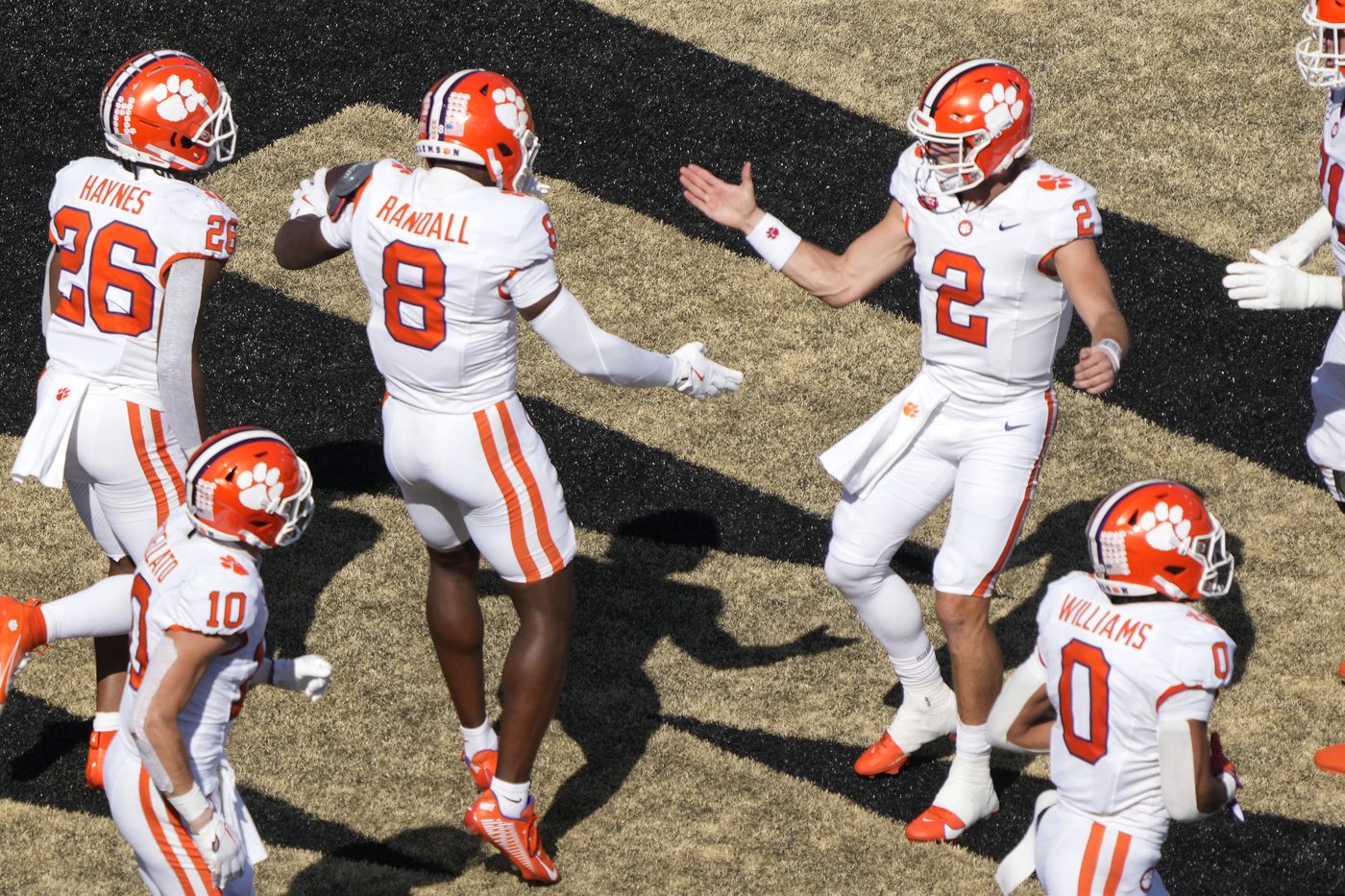 No. 6 Miami's trip to Louisville headlines the ACC slate, Clemson hosts surprising Virginia | iNFOnews.ca