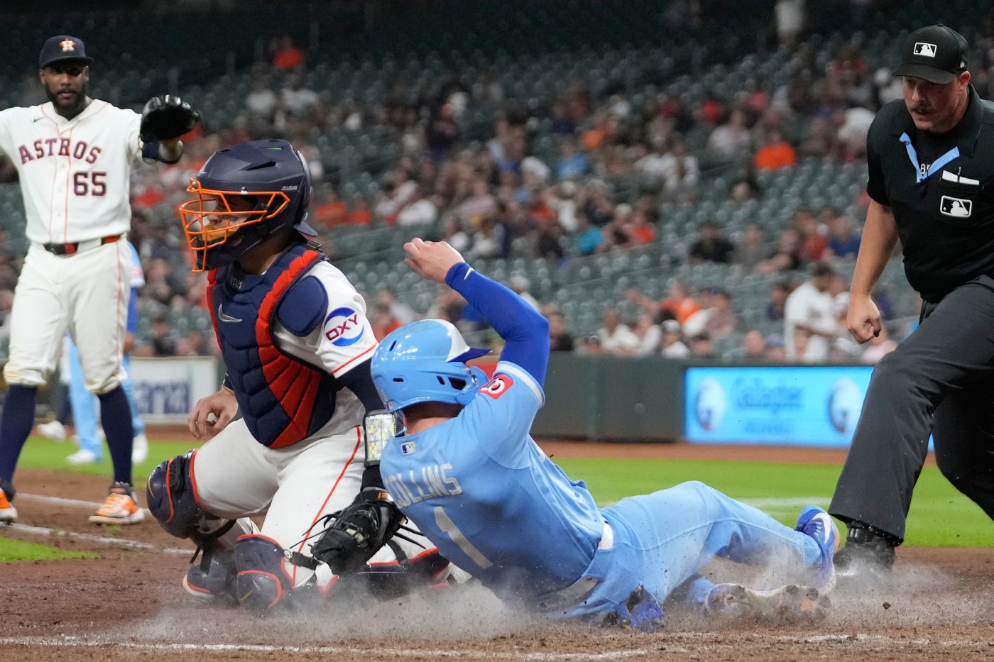 Rave and Massey homer as Royals beat Astros 5-2, dropping Houston into first-place tie with Texas | iNFOnews.ca