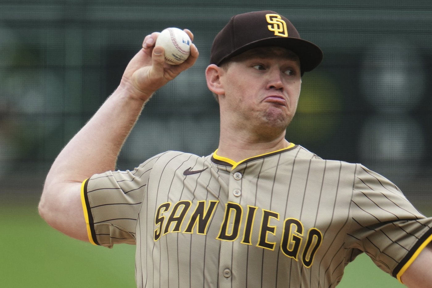 Stephen Kolek pitches into the 6th in first MLB start as Padres blank Pirates for 5th straight win | iNFOnews.ca