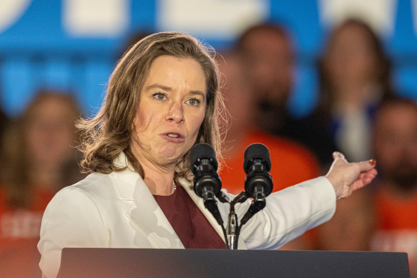 Wisconsin Gov. Evers questions his lieutenant governor's immigration enforcement proposal | iNFOnews.ca