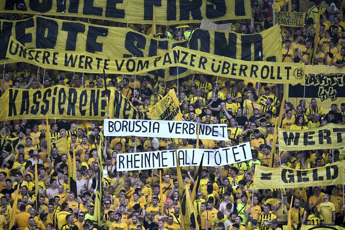 Borussia Dortmund CEO defends club’s sponsorship deal with Germany’s biggest arms manufacturer | iNFOnews.ca