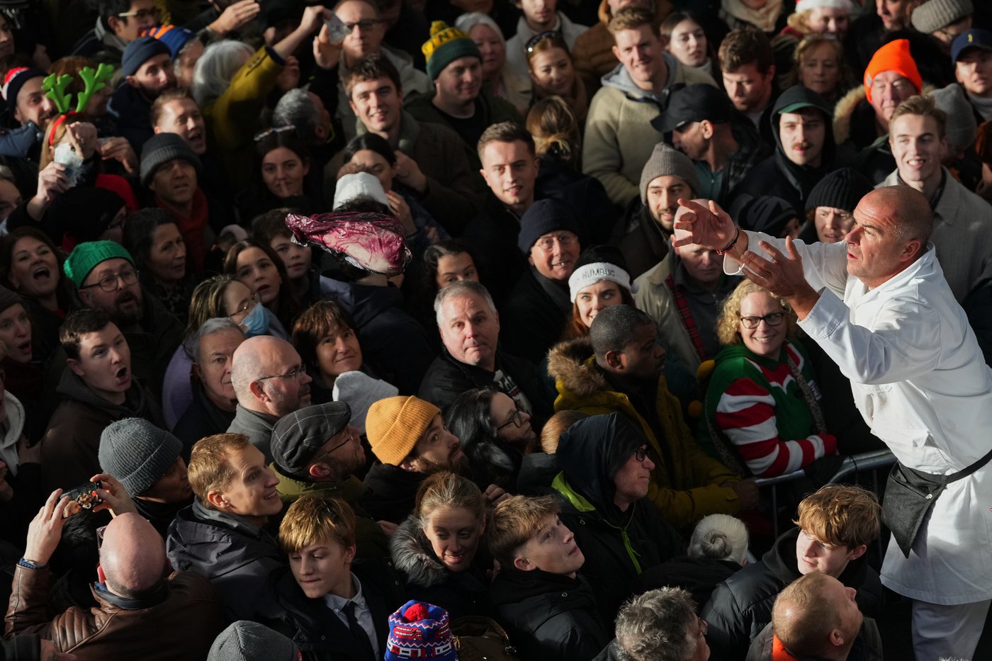 Photos of Christmas celebrations around the world | iNFOnews.ca