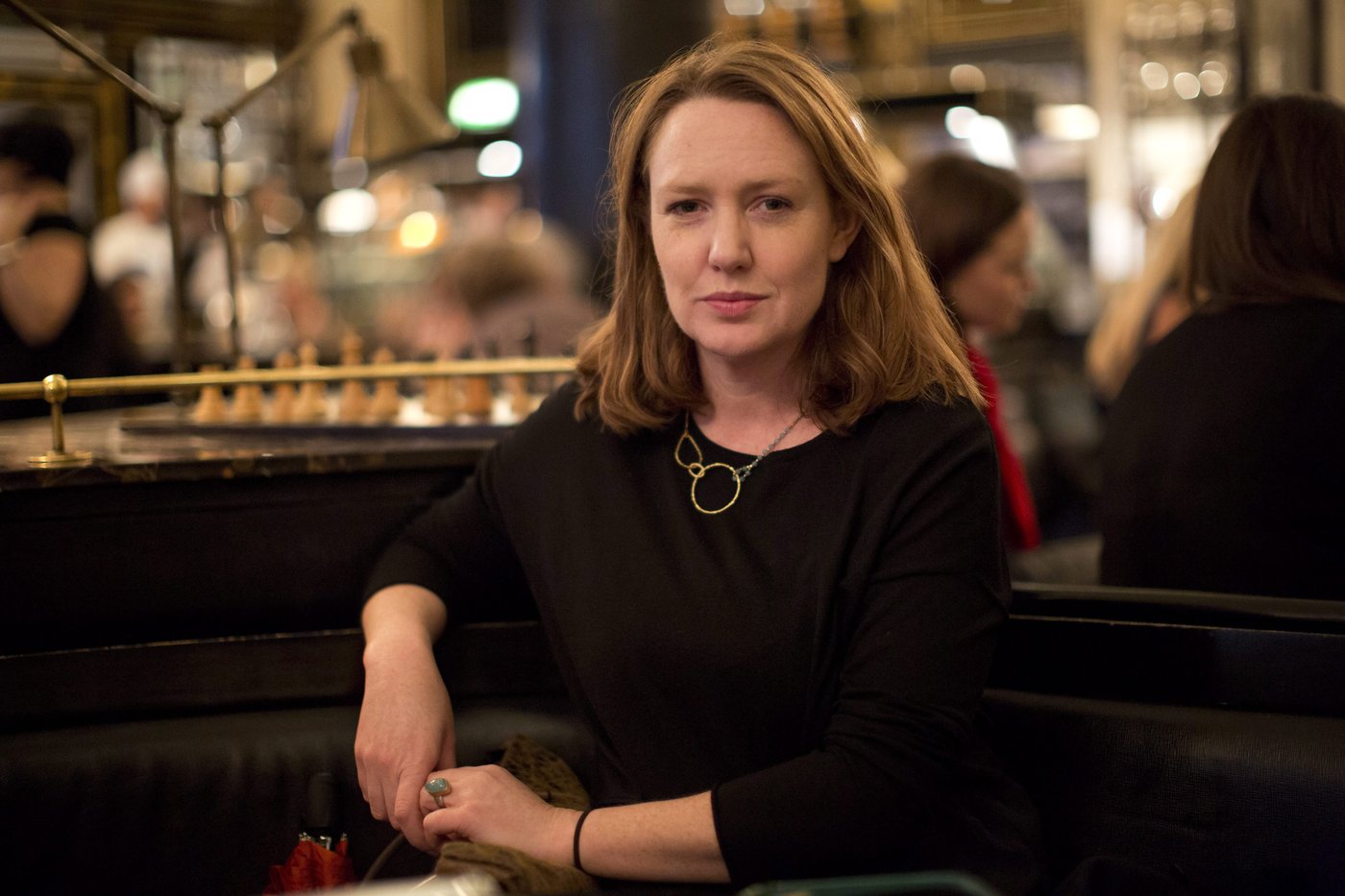 Isolation, pandemic aftermath and twisted art featured in Paula Hawkins' new thriller | iNFOnews.ca
