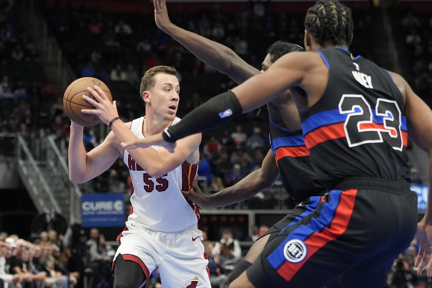 Pistons win first NBA Cup game after Heat call phantom timeout in overtime | iNFOnews.ca