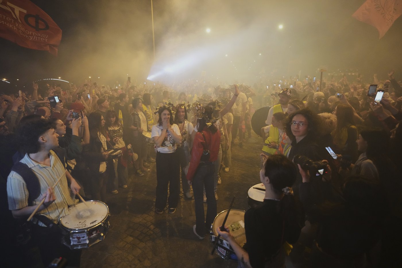Fireworks as thousands greet Serbian students who cycled to France seeking EU support for protests | iNFOnews.ca