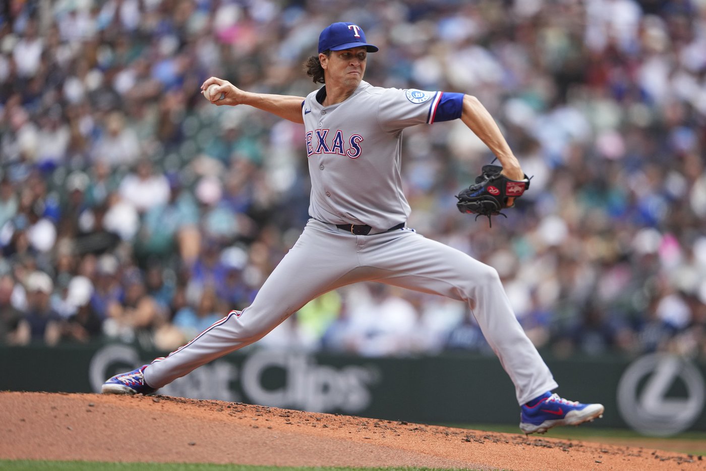 Rangers right-hander Jacob DeGrom is fastest to 1,800 career strikeouts in MLB history | iNFOnews.ca