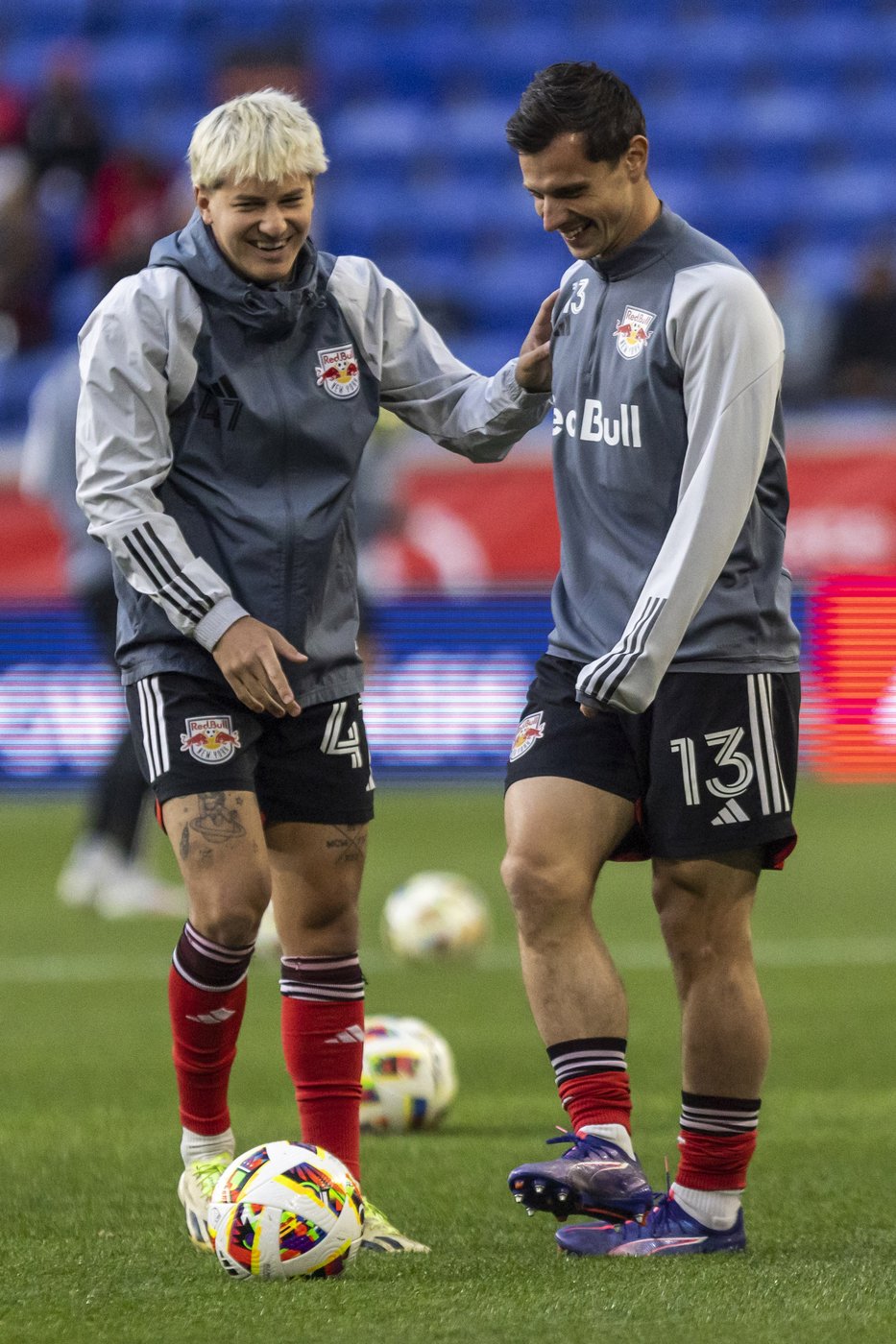 Daniel Edelman, Carlos Coronel help Red Bulls win shootout, finish sweep of defending champion Crew | iNFOnews.ca