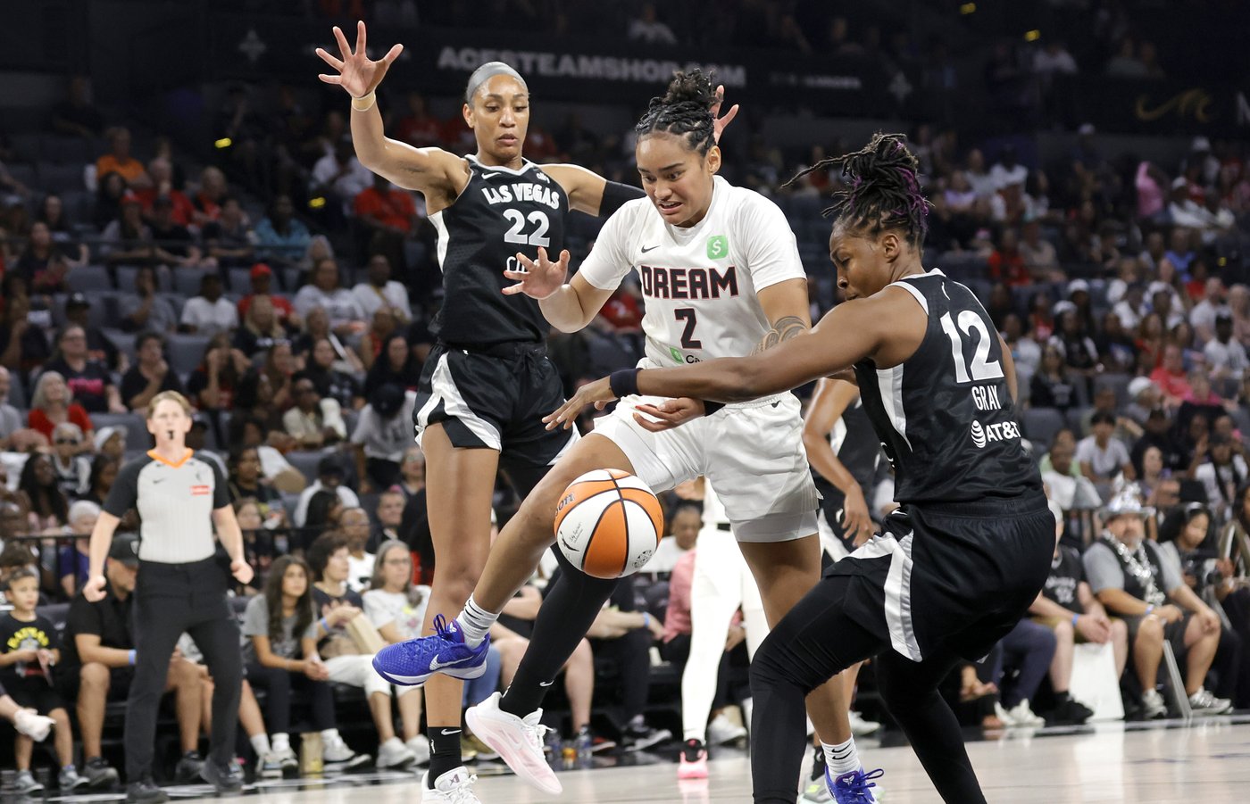 Wilson's 32 points, 12 rebounds help Aces beat Dream 74-72 for 8th straight win | iNFOnews.ca Wilson's 32 points, 12 rebounds help Aces beat Dream 74-72 for 8th straight win | iNFOnews.ca