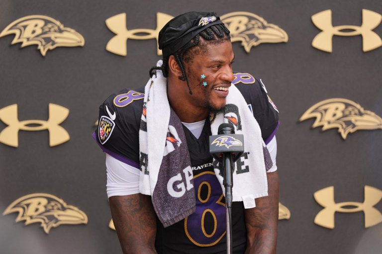No big fights as Ravens and Commanders hold a joint practice. Just a friendly chat between the QBs | iNFOnews.ca