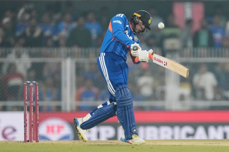 Sharma hits 14-ball 50 as India beats NZ with 10 overs to spare and wins T20 series | iNFOnews.ca