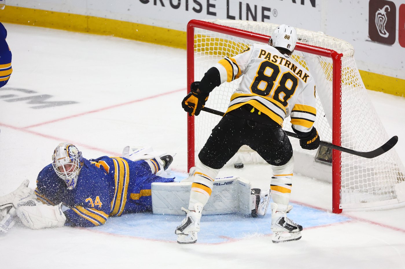 Pastrnak scores 9:14 into OT and Bruins avoid elimination with 2-1 win over Sabres | iNFOnews.ca Pastrnak scores 9:14 into OT and Bruins avoid elimination with 2-1 win over Sabres | iNFOnews.ca