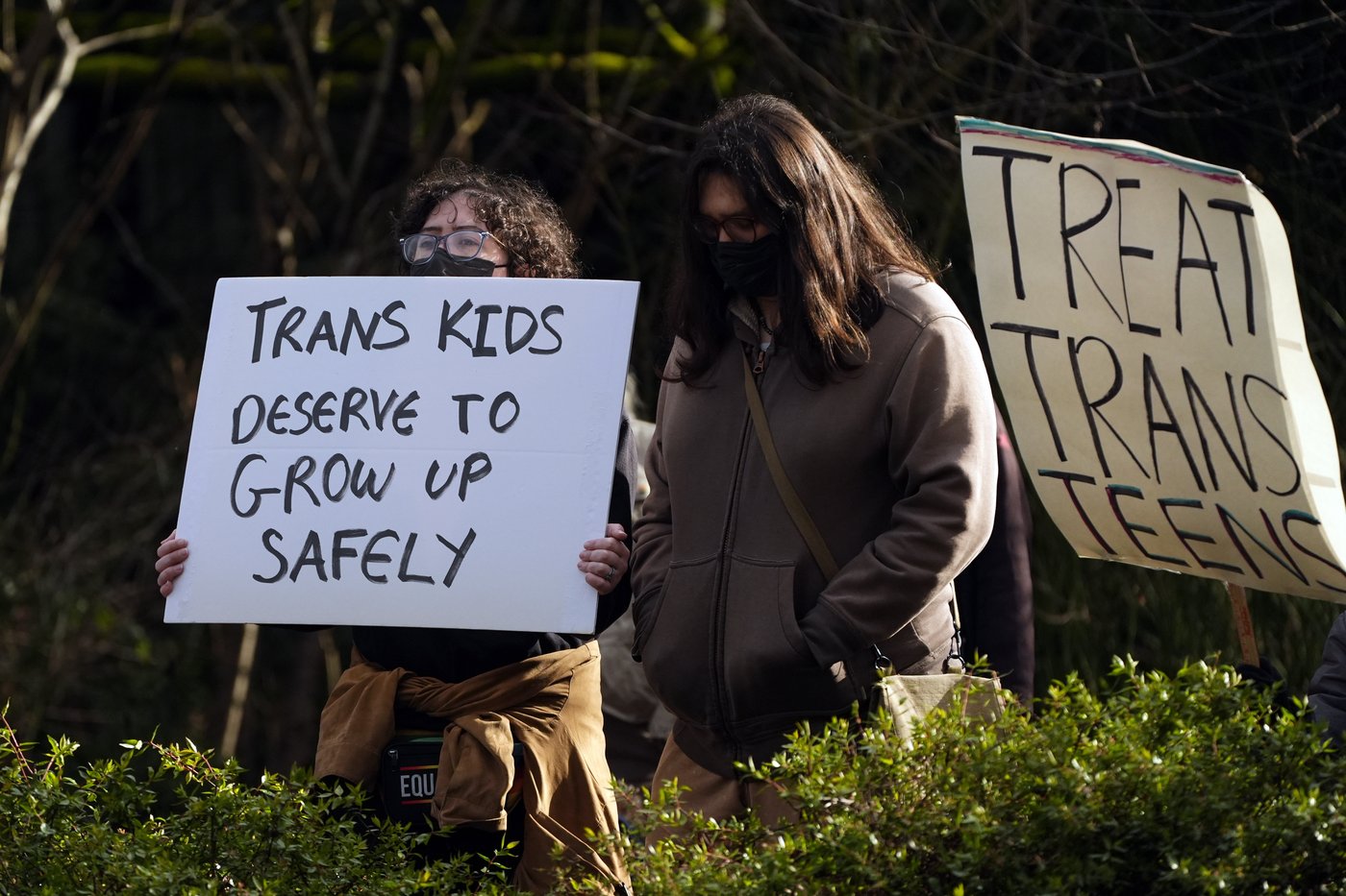 Federal judge pauses President Trump's order restricting gender-affirming care for trans youth | iNFOnews.ca Federal judge pauses President Trump's order restricting gender-affirming care for trans youth | iNFOnews.ca