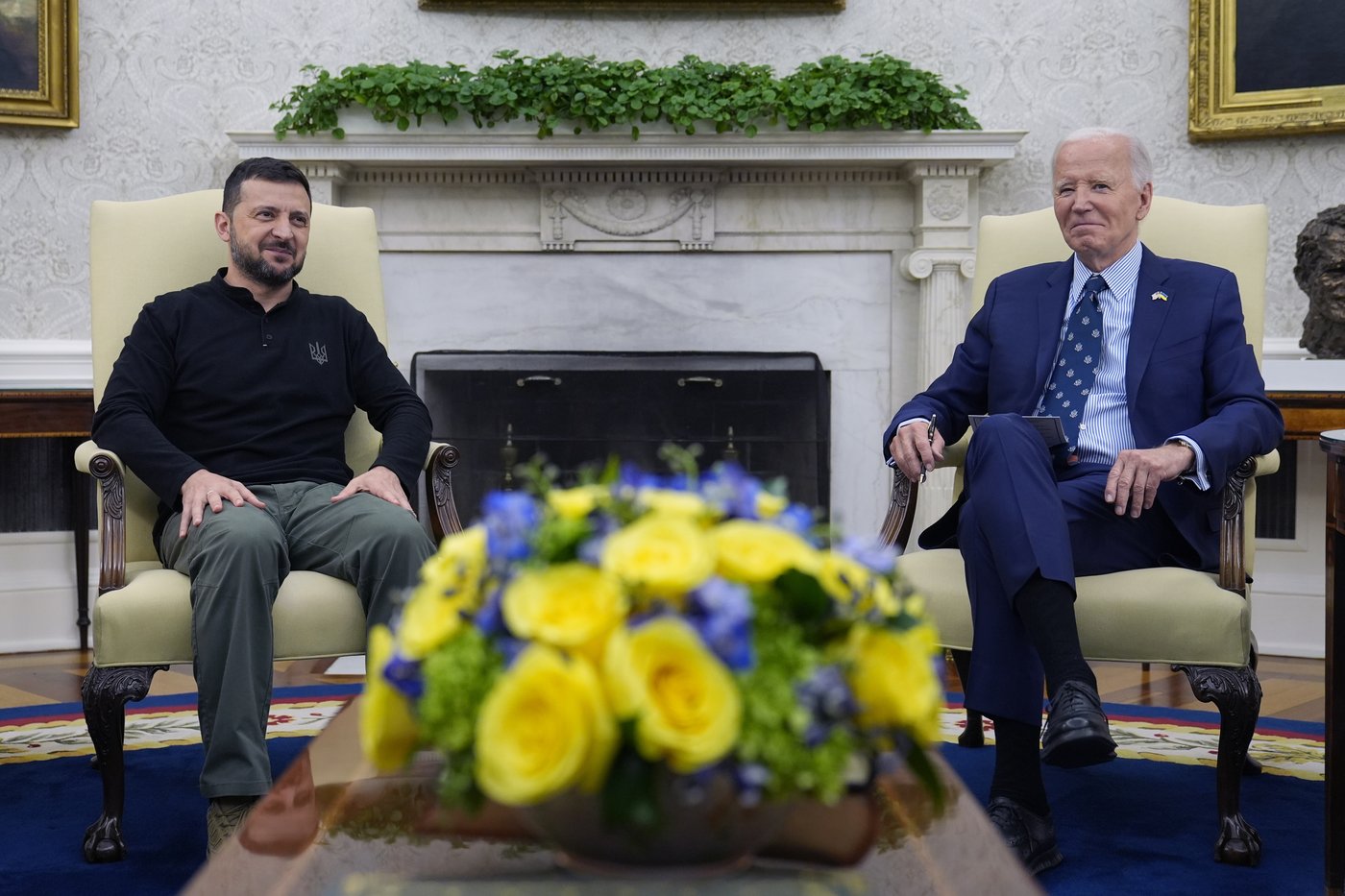 Navigating US presidential politics, Zelenskyy met Trump and Harris. Now comes a harder part | iNFOnews.ca