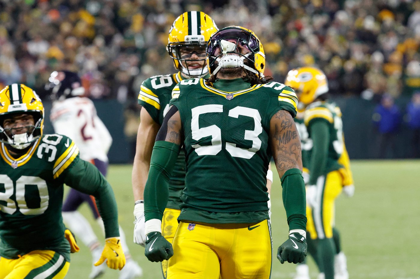 Keisean Nixon has game-sealing INT and Packers overtake Bears for NFC North lead with 28-21 win | iNFOnews.ca