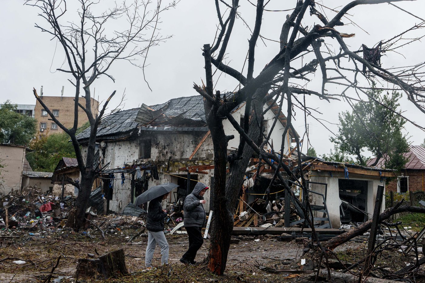 Russian strikes kill 8 in Ukraine as the UN debates how to end the war | iNFOnews.ca