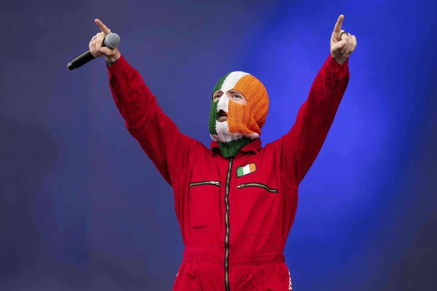 Hungary bans Irish rap group Kneecap from entering ahead of festival performance | iNFOnews.ca