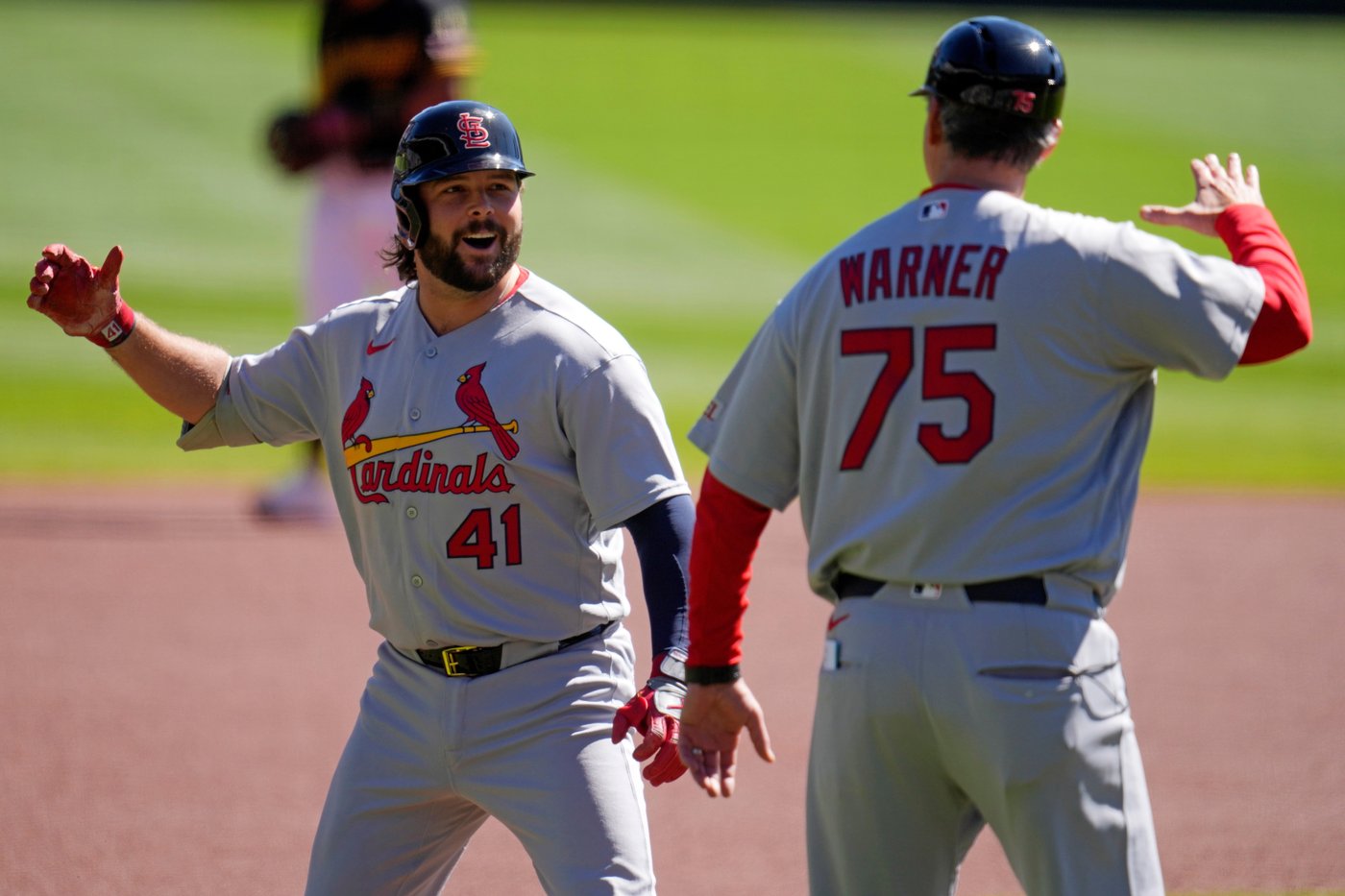 Pirates beat the Cardinals 2-1 to secure their first non-losing season since 2018 | iNFOnews.ca