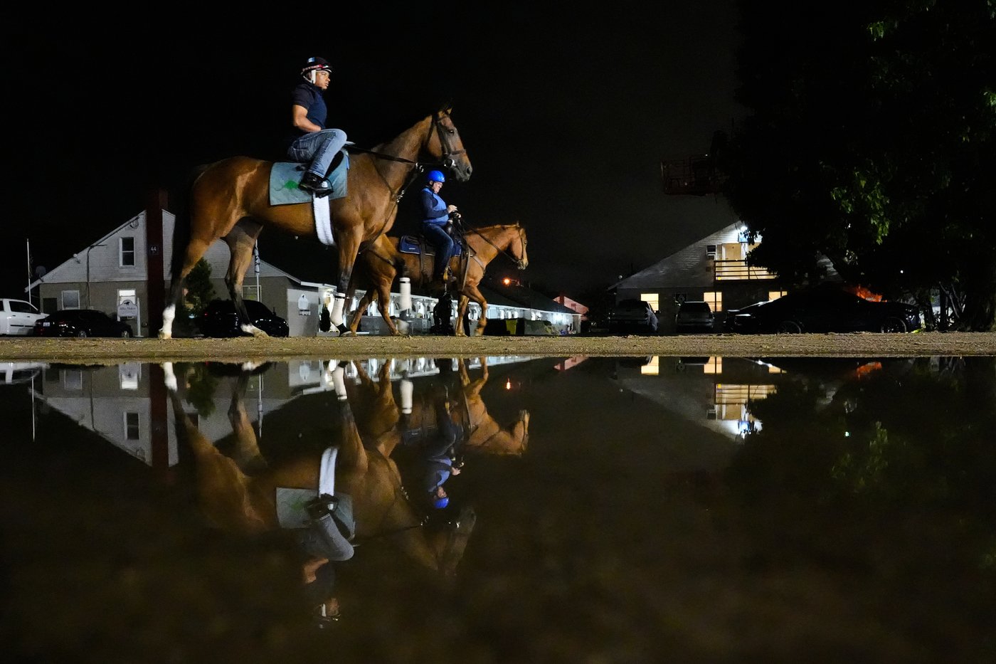 Photos show pre-race workouts ahead of the Kentucky Derby | iNFOnews.ca