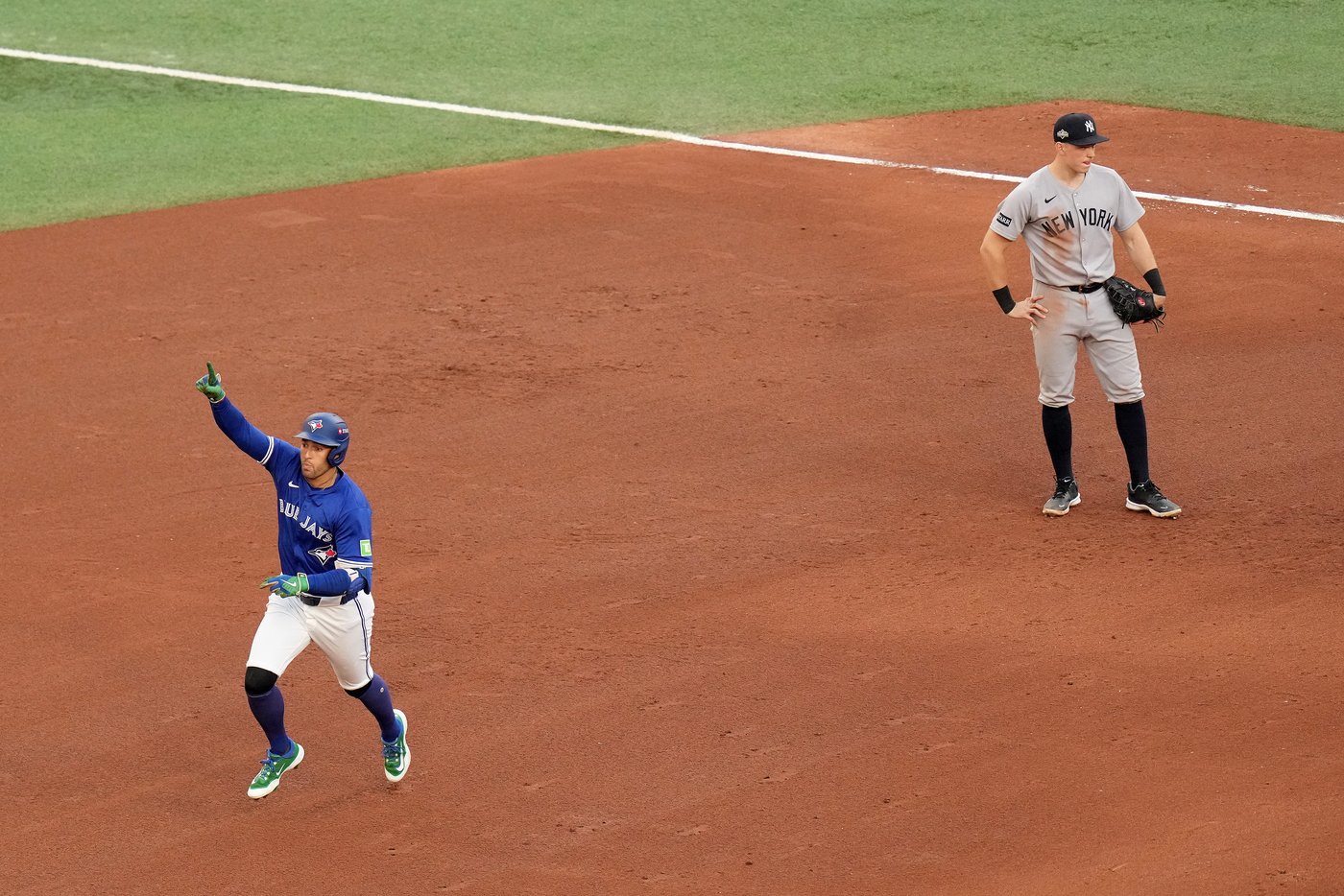Toronto Blue Jays will try for series sweep in Game 3 at New York on Tuesday | iNFOnews.ca