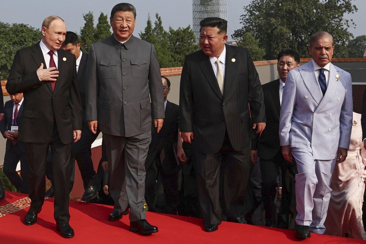 Putin meets North Korea's Kim in Beijing | iNFOnews.ca Putin meets North Korea's Kim in Beijing | iNFOnews.ca