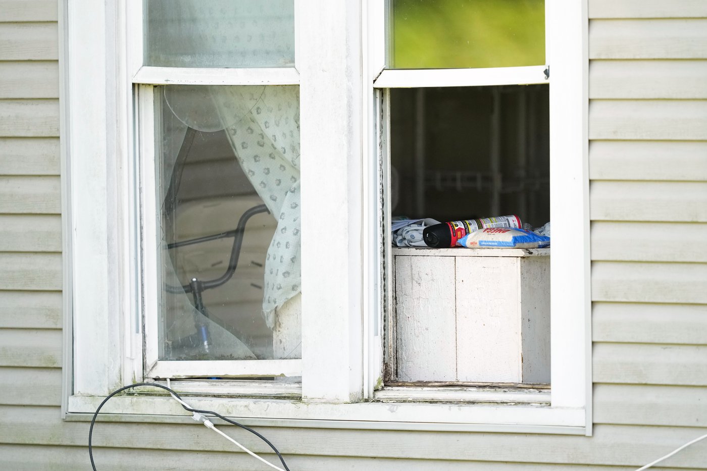 'Right under our noses and nobody was able to help them.' 16 kids found in squalor shocks Ohio town | iNFOnews.ca 'Right under our noses and nobody was able to help them.' 16 kids found in squalor shocks Ohio town | iNFOnews.ca