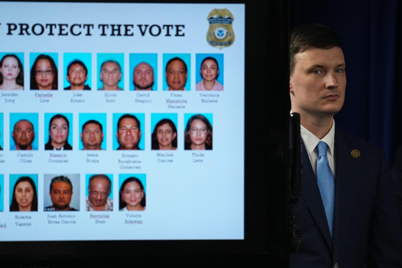 Immigrants seeking US citizenship targeted in Trump administration's illegal voting crackdown | iNFOnews.ca Immigrants seeking US citizenship targeted in Trump administration's illegal voting crackdown | iNFOnews.ca