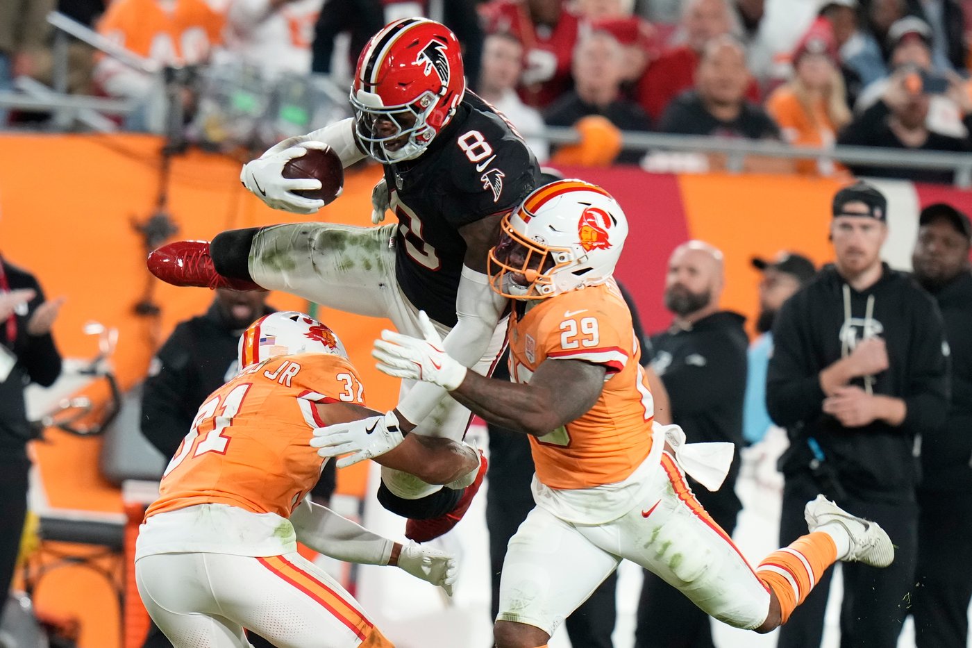 Pitts' performance is most productive by NFL tight end since 1996, helps Falcons beat Bucs | iNFOnews.ca