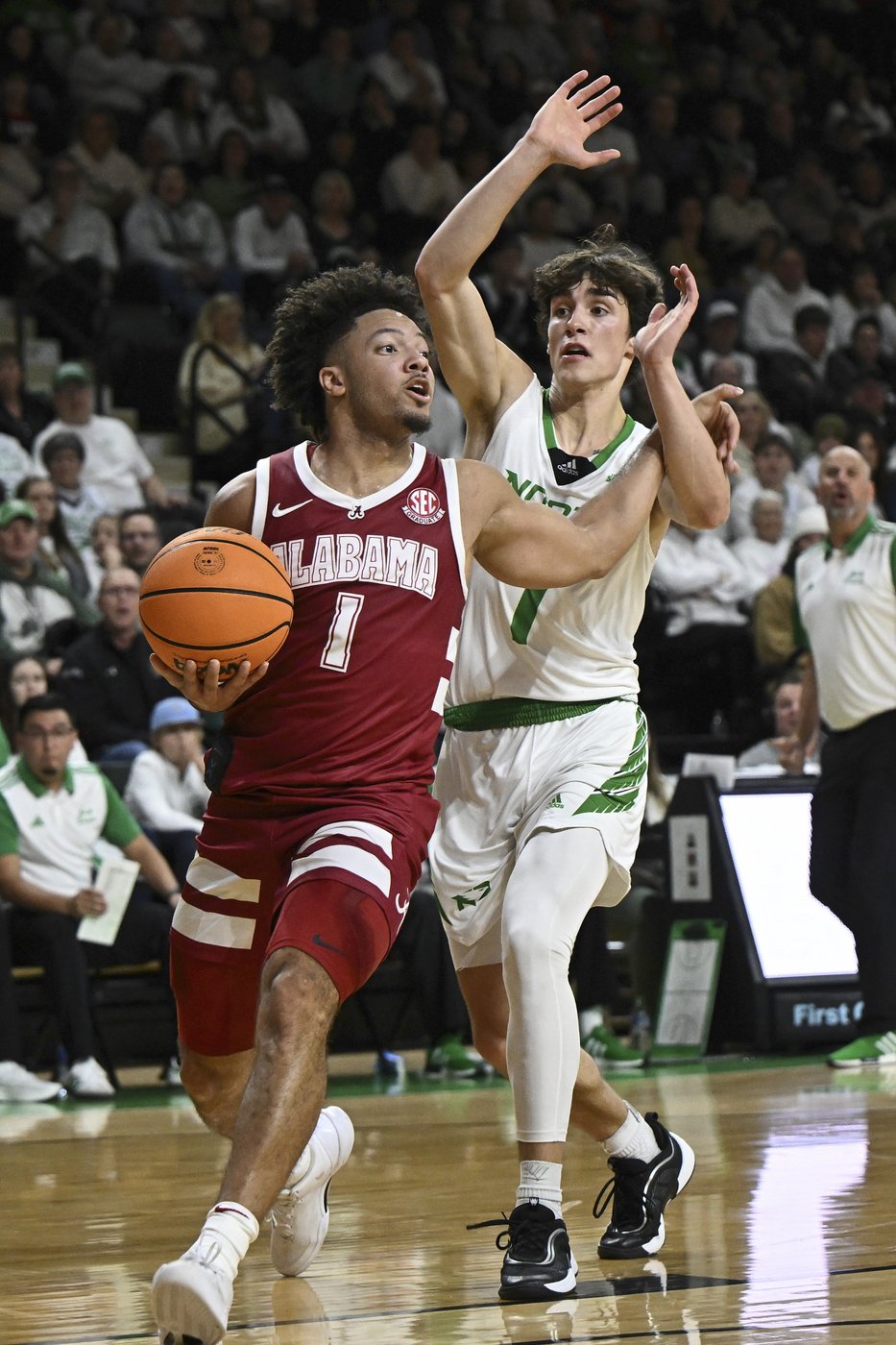 Nelson returns home to help No. 6 Alabama hold off Eaglestaff, North Dakota 97-90 | iNFOnews.ca Nelson returns home to help No. 6 Alabama hold off Eaglestaff, North Dakota 97-90 | iNFOnews.ca