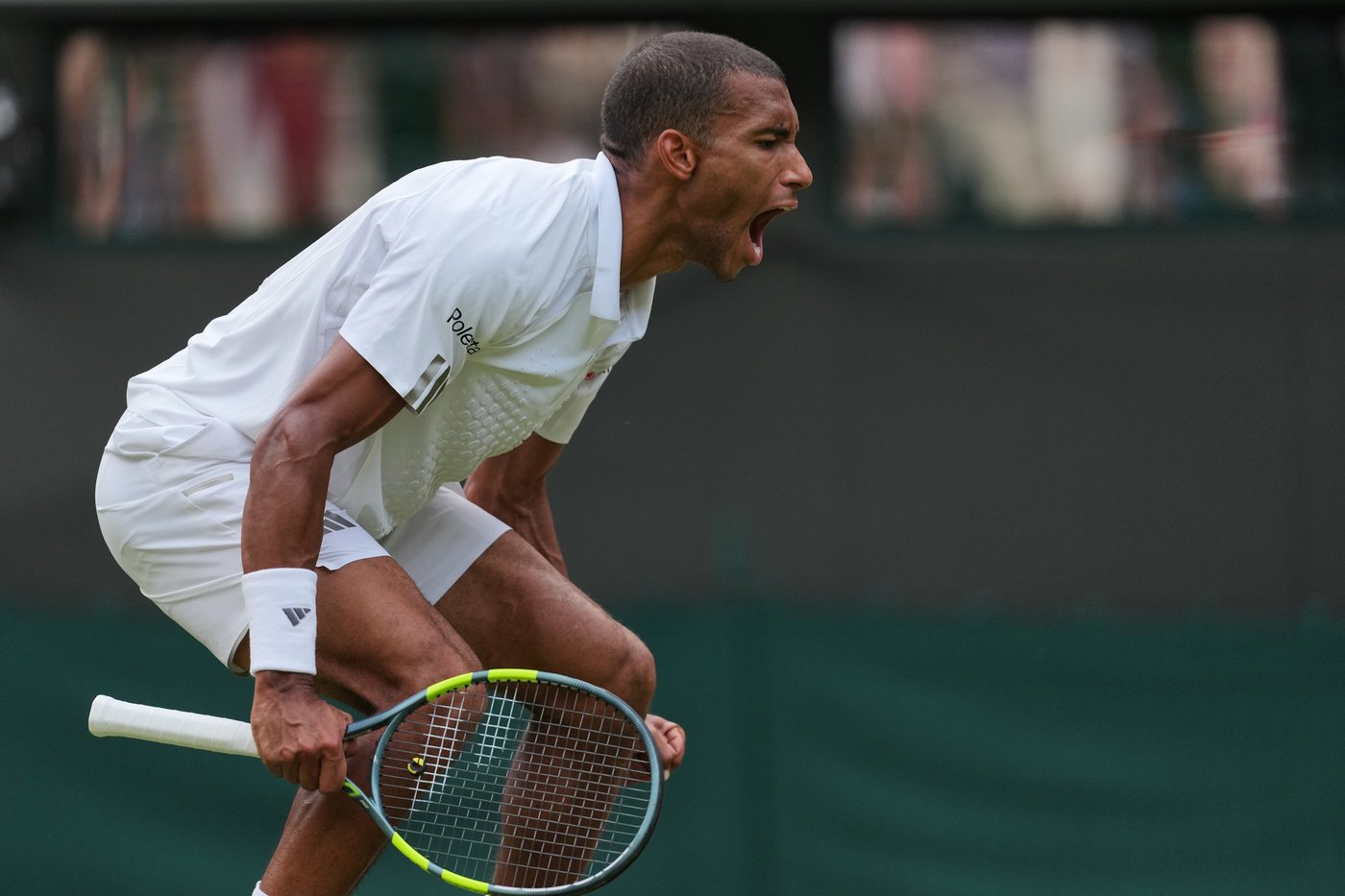 Djokovic breaks another Federer record at Wimbledon despite 'meltdowns' on Centre Court | iNFOnews.ca