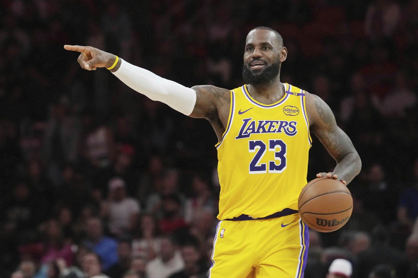 Herro scores 31, Heat roll past LeBron and struggling Lakers 134-93 | iNFOnews.ca Herro scores 31, Heat roll past LeBron and struggling Lakers 134-93 | iNFOnews.ca