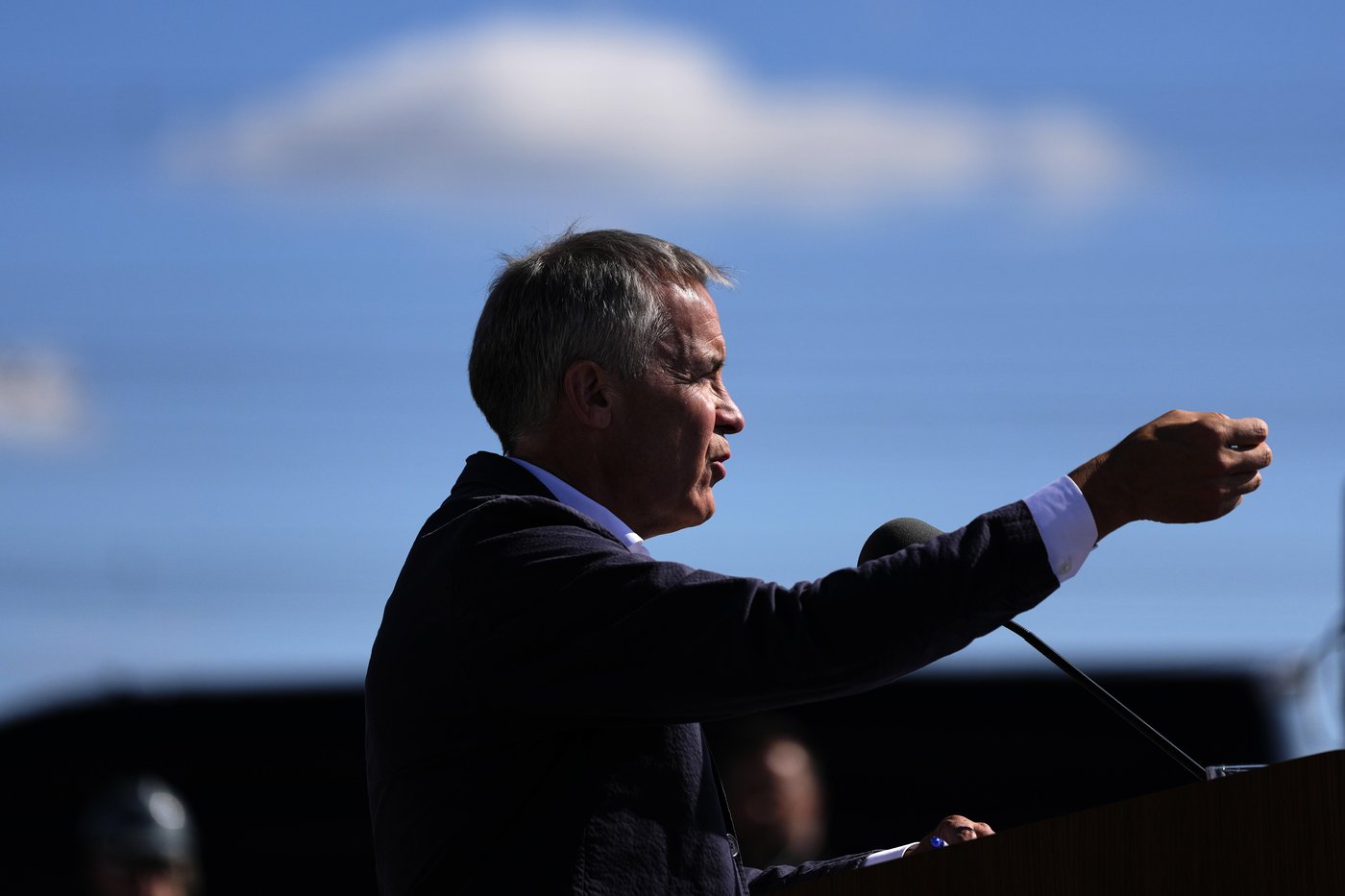 In the news today: MPs return to House of Commons today | iNFOnews.ca