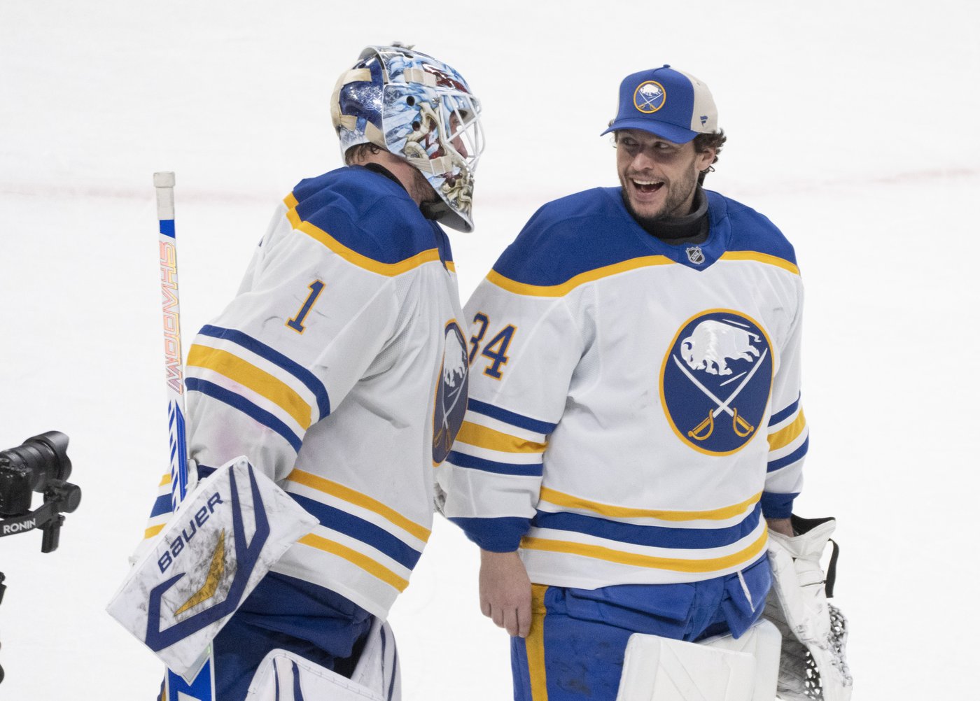 Luukkonen, Benson lift Sabres past Canadiens 3-2 in Game 4 to tie series | iNFOnews.ca Luukkonen, Benson lift Sabres past Canadiens 3-2 in Game 4 to tie series | iNFOnews.ca