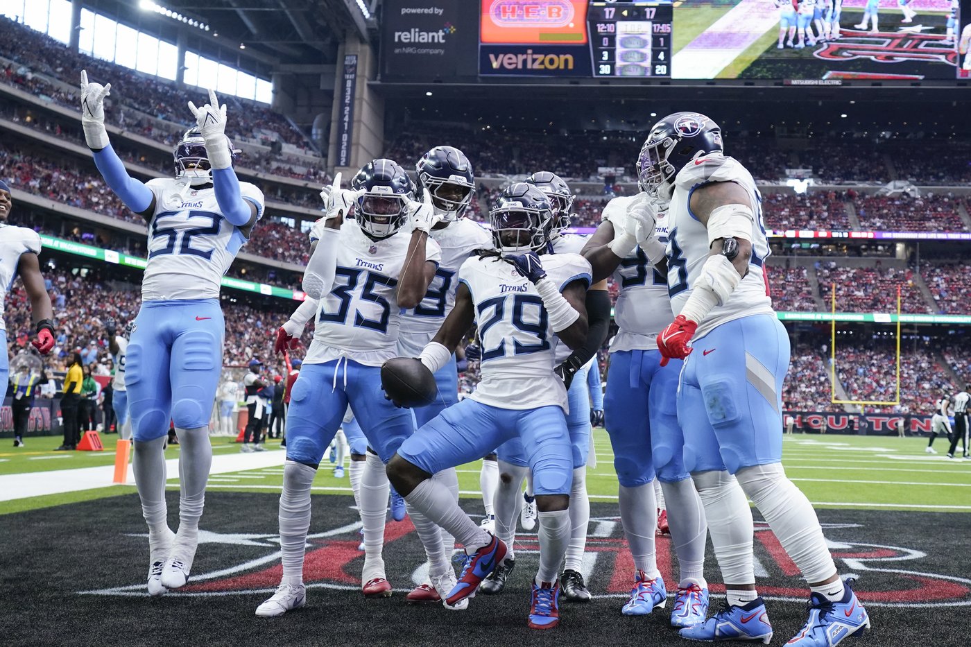 Washington hosts Tennessee looking to beat the Titans for the first time in a decade | iNFOnews.ca