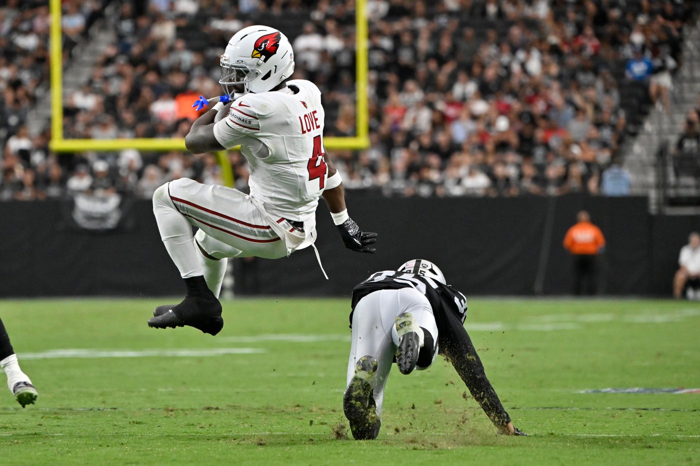 Cardinals rookie RB Jeremiyah Love will miss a week of practice with a sore ankle | iNFOnews.ca Cardinals rookie RB Jeremiyah Love will miss a week of practice with a sore ankle | iNFOnews.ca