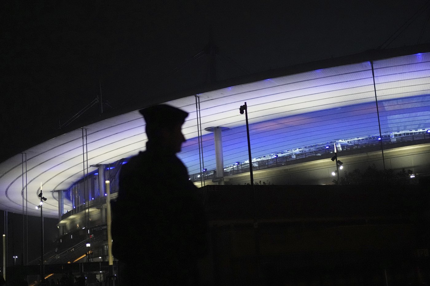 Police make 2 arrests after brief fan-fight at high-security France-Israel soccer match | iNFOnews.ca Police make 2 arrests after brief fan-fight at high-security France-Israel soccer match | iNFOnews.ca