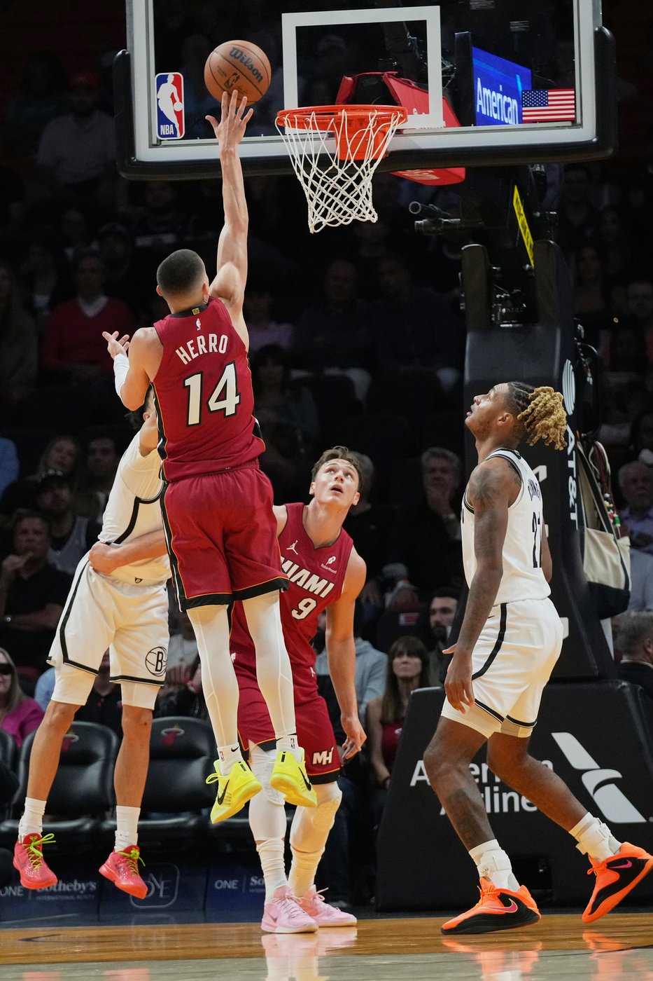 Heat surge past the Nets 126-110 as Brooklyn’s skid reaches 10 | iNFOnews.ca
